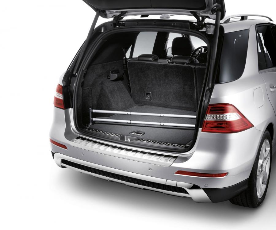  Mercedes-Benz ML-Class Accessories 2012 года  (фото 11 из 13)